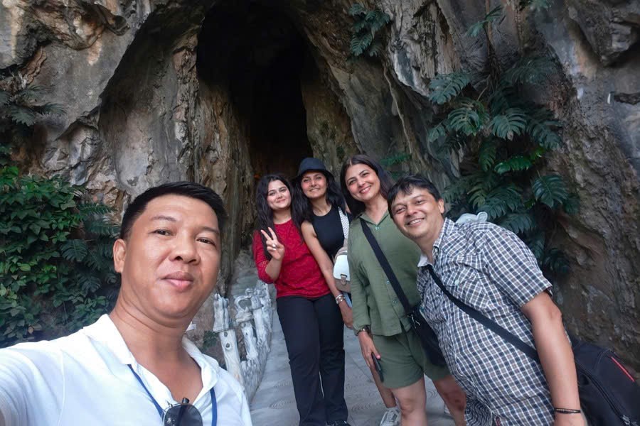 Private Tour To Marble Mountain And Hoi An