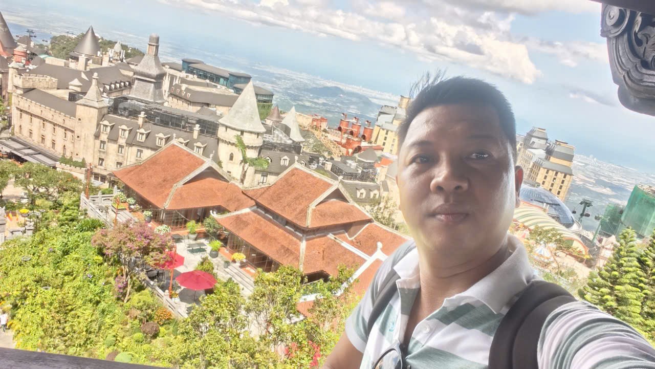 Panoramic view of Ba Na Hills from the Campanile