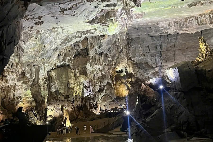 Phong Nha Private Tour