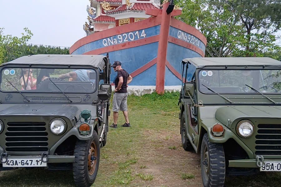Guests visiting a traditional shipbuilding workshop on Cam Kim Island, Hoi An